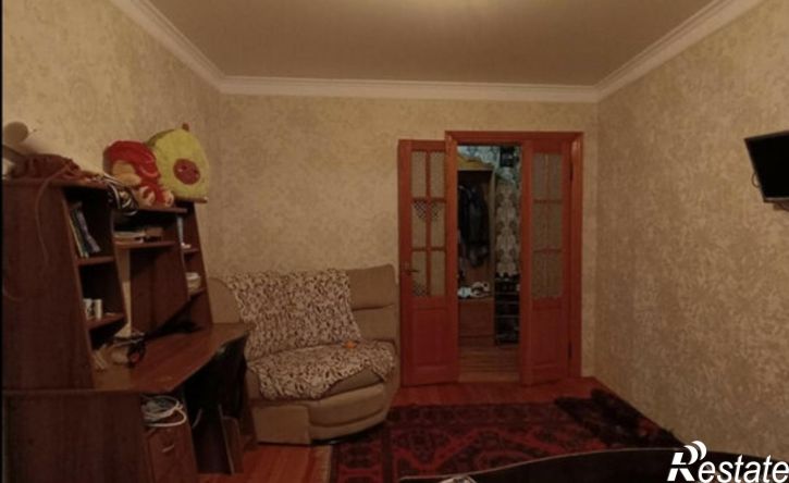 2-комн квартира улица Устарбекова, 12,  д. 12