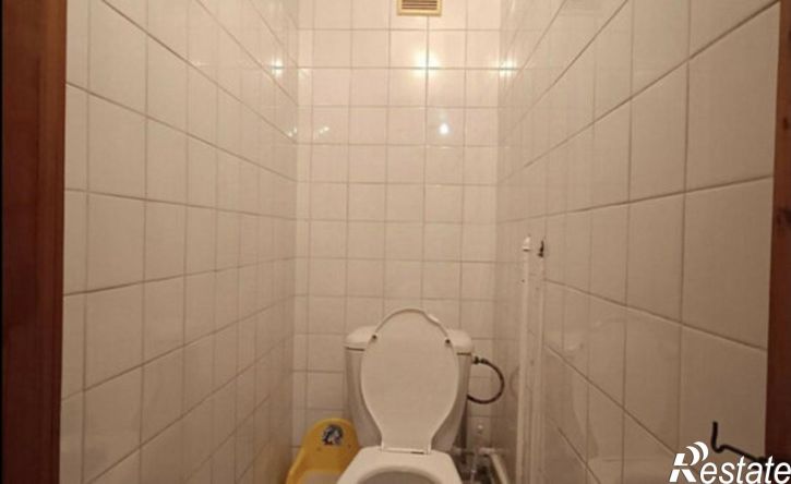 2-комн квартира улица Устарбекова, 12,  д. 12