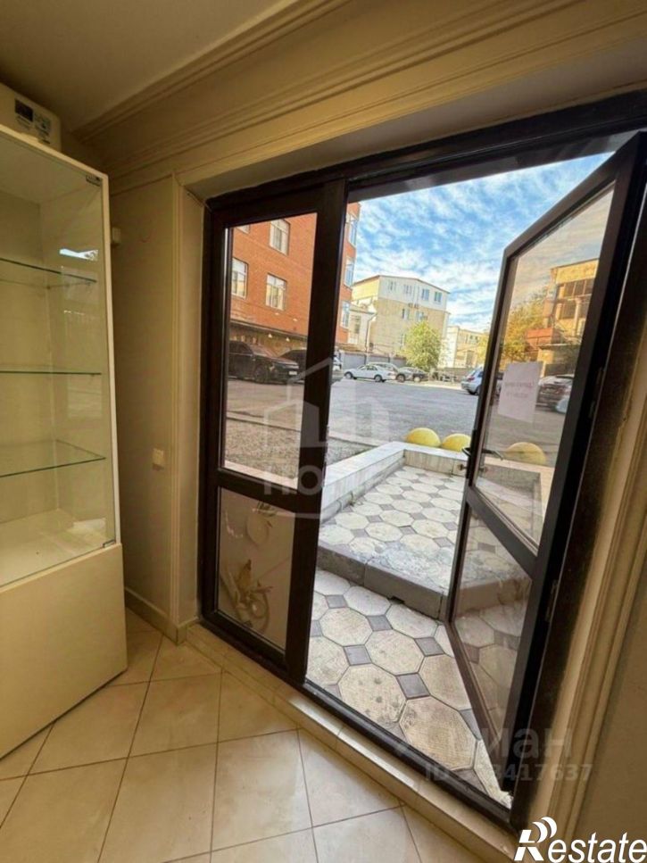 Помещение свободного назначения улица Ирчи Казака, 117,  д. 117