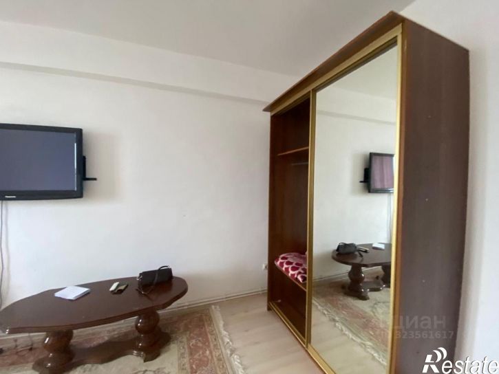 2-комн квартира улица Бейбулатова, 8 к1,  д. 8 к1