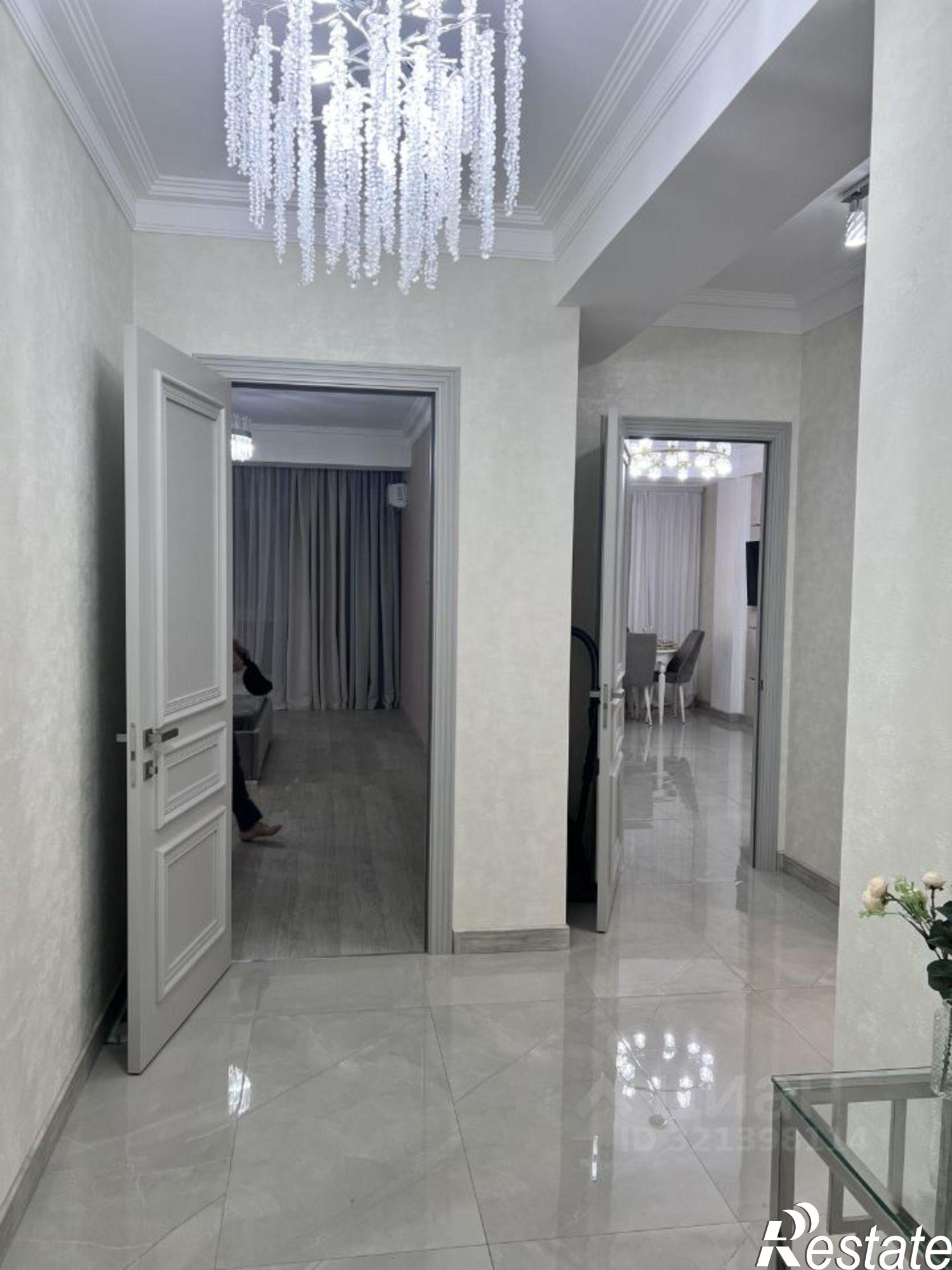 Сдать квартиру за 50 000 рублей на ул Хивская, 5