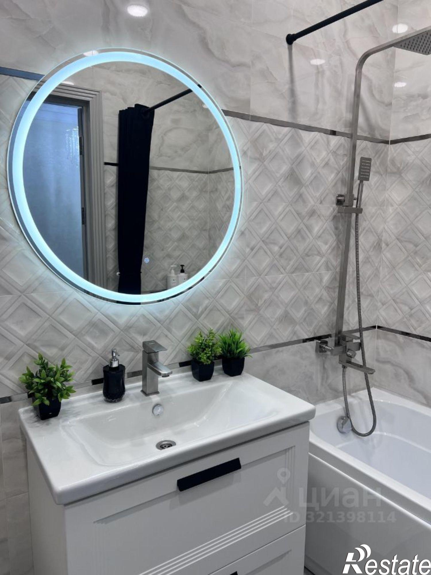 Сдать квартиру за 50 000 рублей на ул Хивская, 5