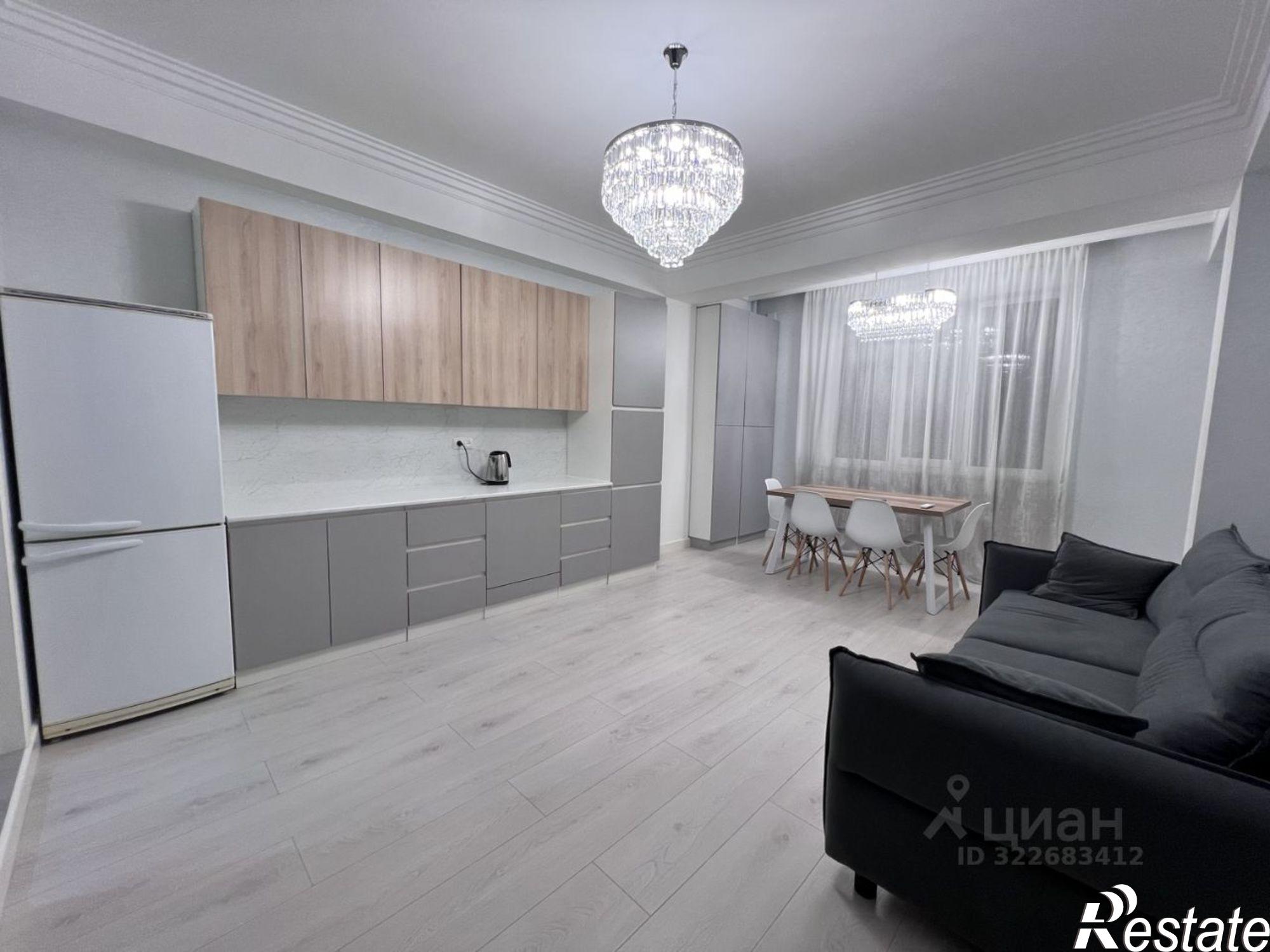 Сдать квартиру за 43 000 рублей на Гапцахская улица, 10