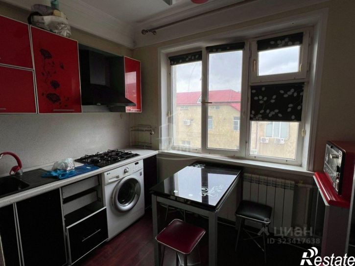 2-комн квартира пр-кт Али-Гаджи Акушинского, 32,  д. 32