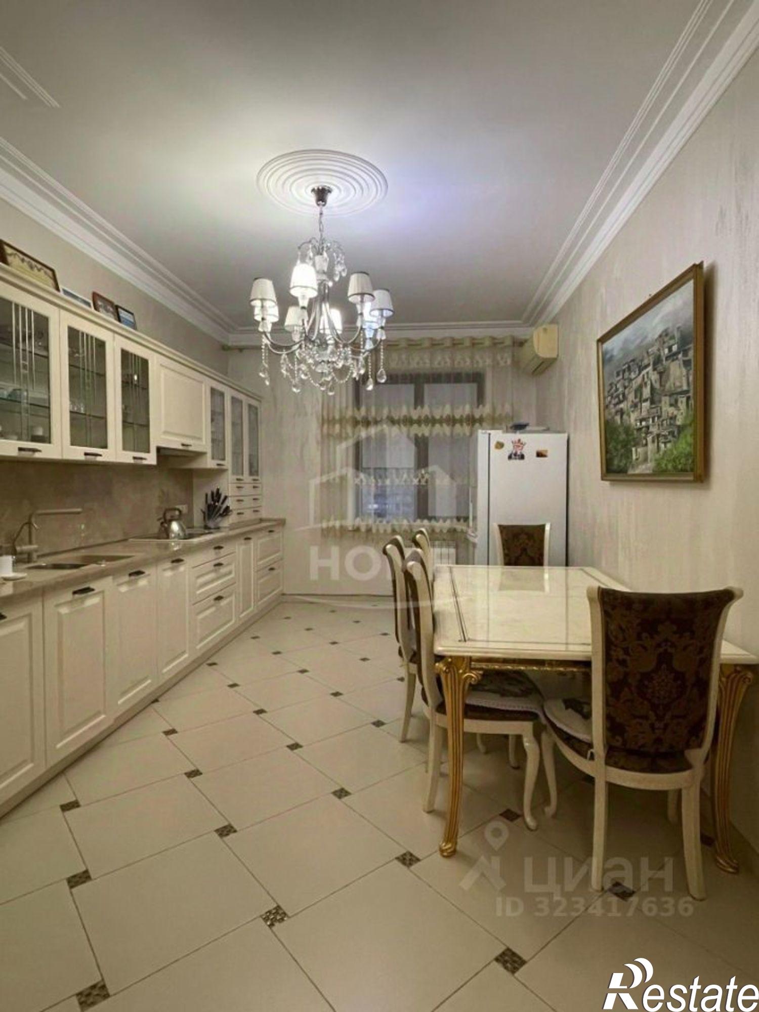 Сдать квартиру за 80 000 рублей на проспект Расула Гамзатова, 49/2