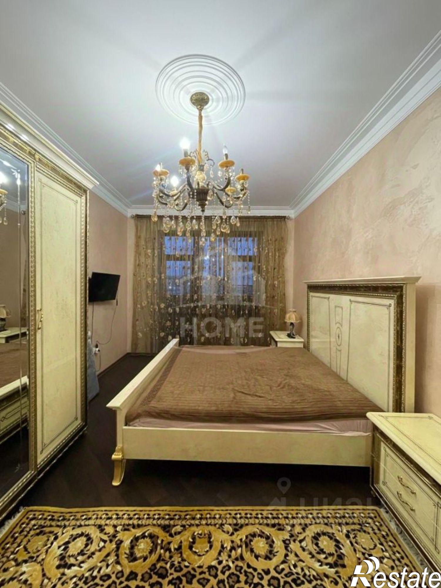 Сдать квартиру за 80 000 рублей на проспект Расула Гамзатова, 49/2