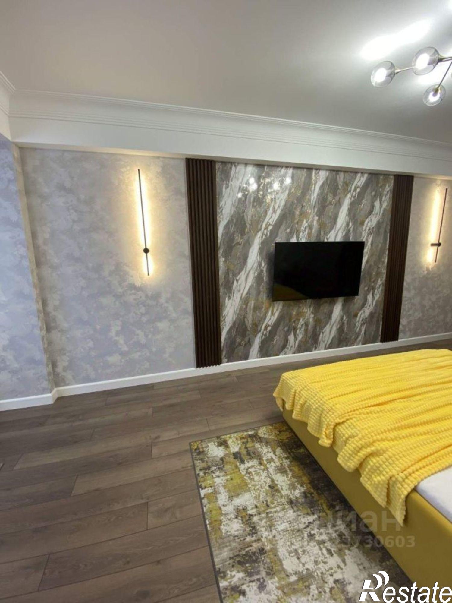 Сдать квартиру за 56 000 рублей на ул Тулпара Мусалаева, 14