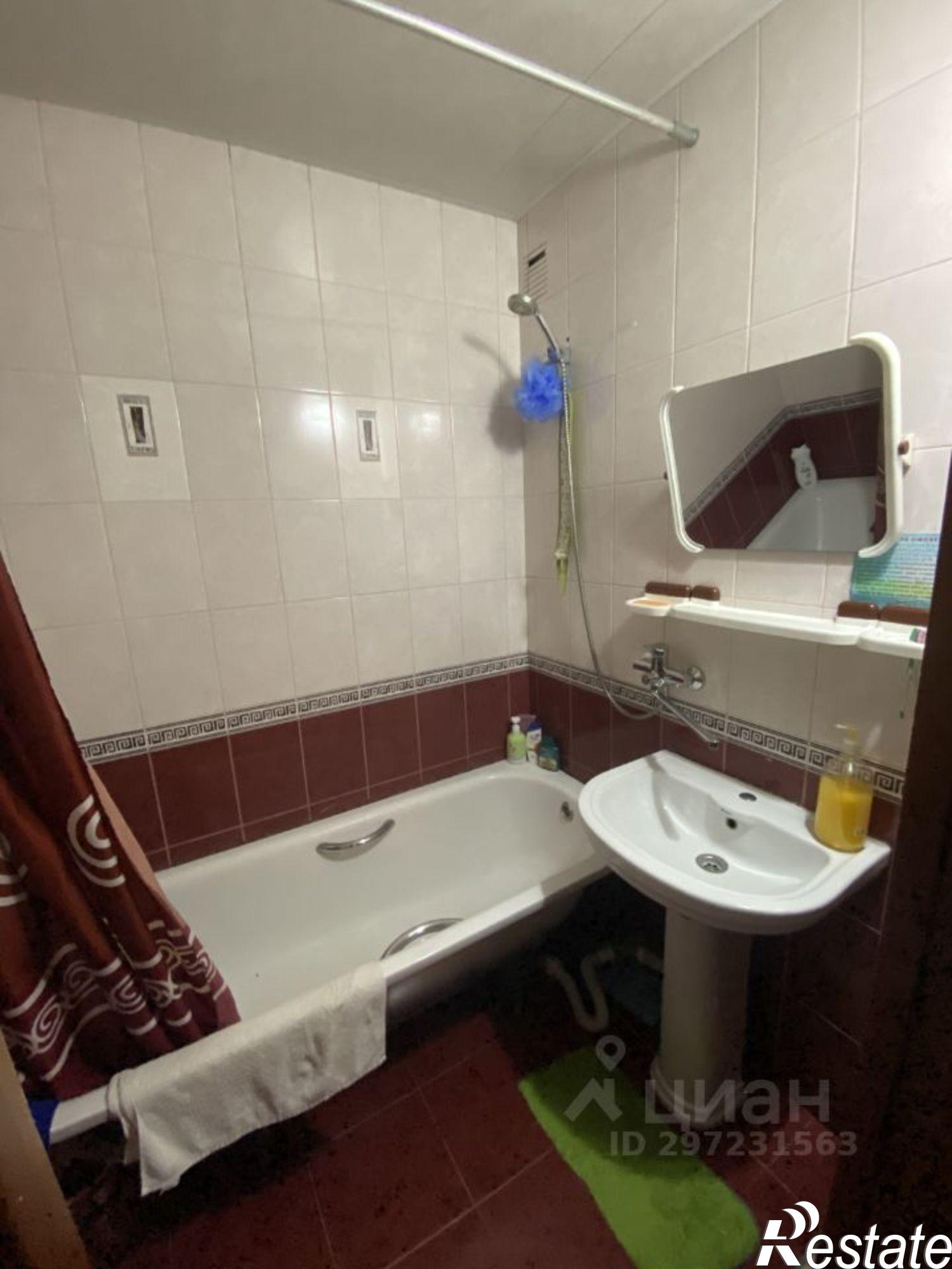 Сдать комнату за 10 000 рублей на проспект Али-Гаджи Акушинского, 31