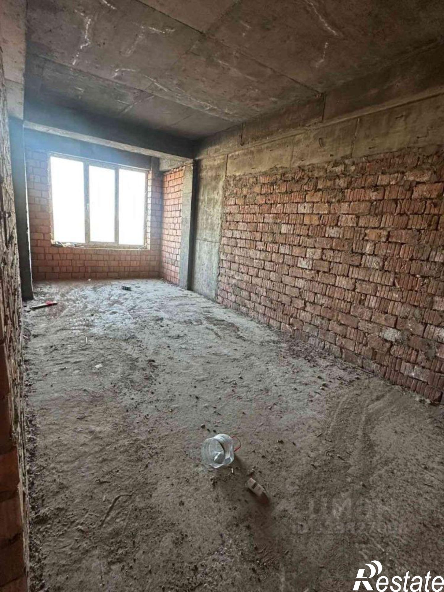 Купить квартиру за 5 980 000 рублей на проспект Насрутдинова, 254