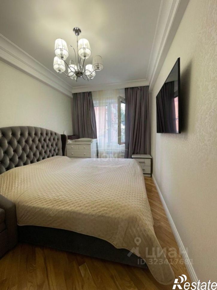 3-комн квартира улица Ушакова, 7,  д. 7