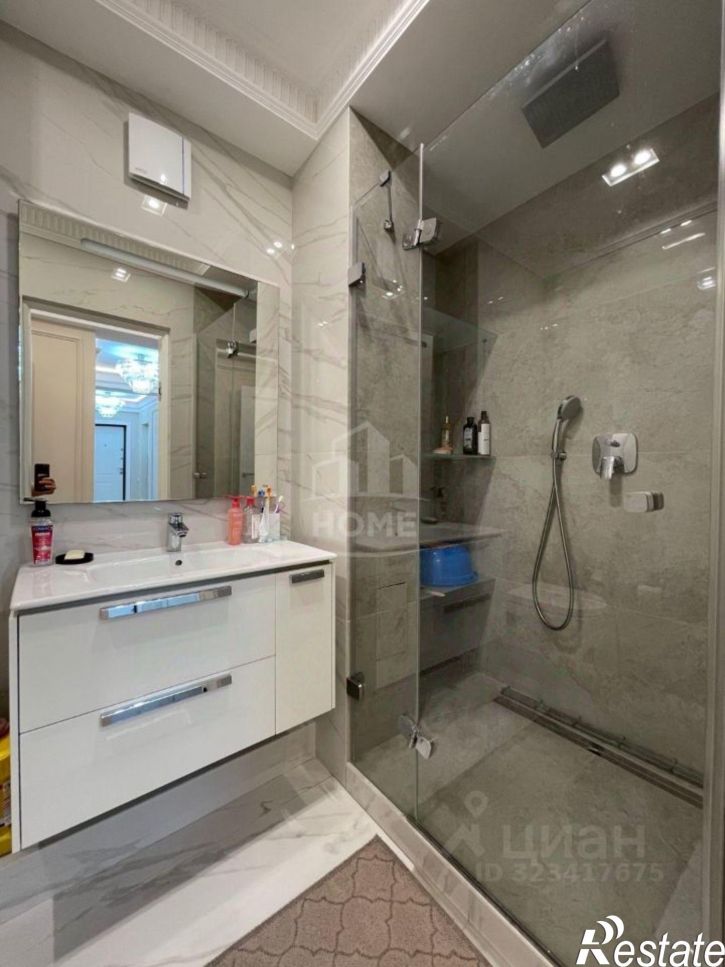 4-комн квартира проспект Гамидова, 77А,  д. 77А