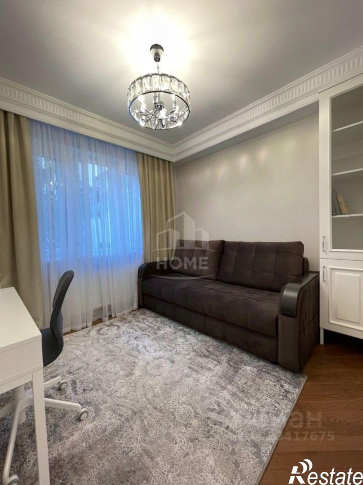 4-комн квартира проспект Гамидова, 77А,  д. 77А