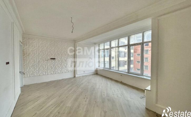 2-комн квартира улица Лаптиева, 11,  д. 11