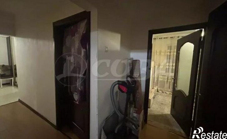 4-комн квартира улица Богатырёва, 11А,  д. 11А