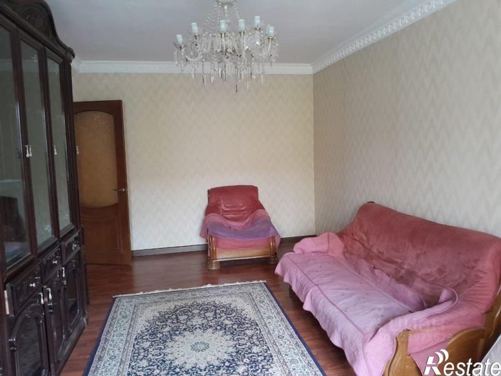 2-комн квартира улица Лаптиева, 57Г,  д. 57Г