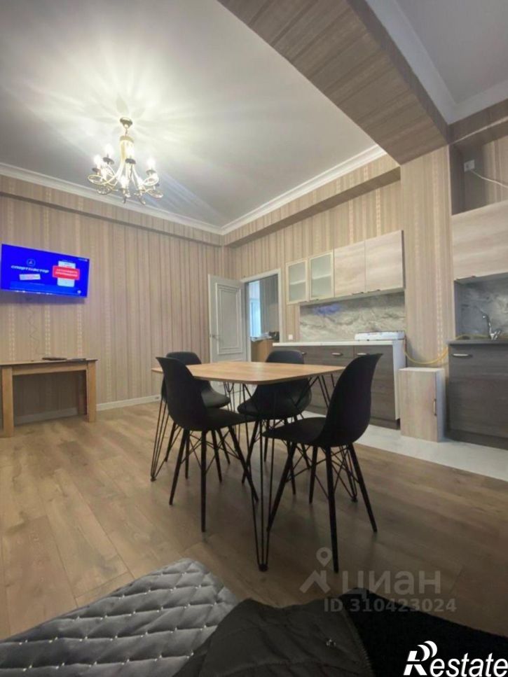 2-комн квартира