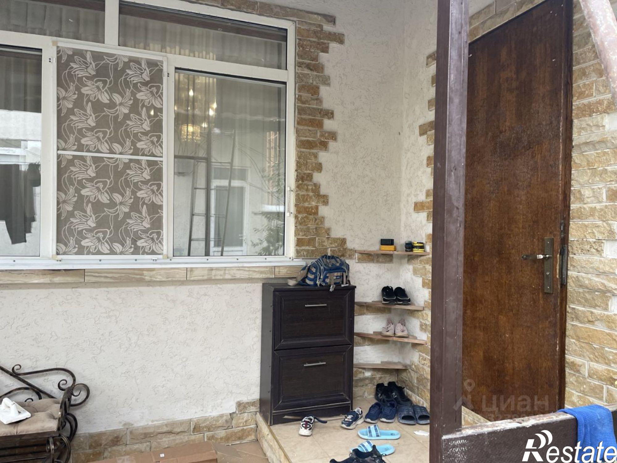 Купить дачу, дом, коттедж за 28 000 000 рублей на Гранитная 1-й проезд, 1