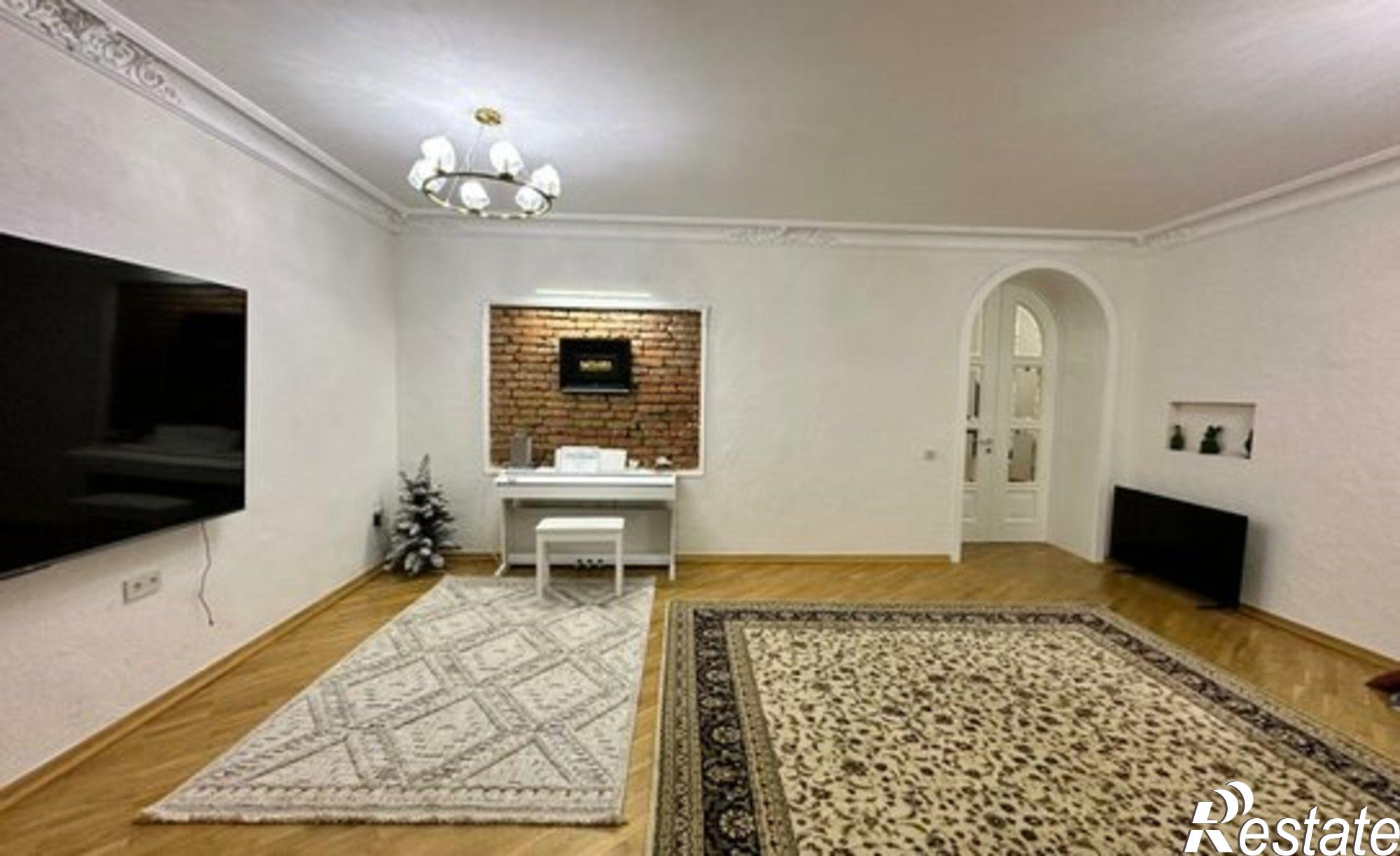 Купить квартиру за 45 000 000 рублей на ул Дахадаева, 15