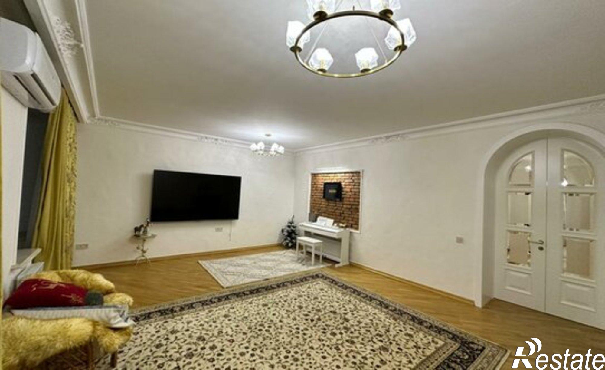 Купить квартиру за 45 000 000 рублей на ул Дахадаева, 15