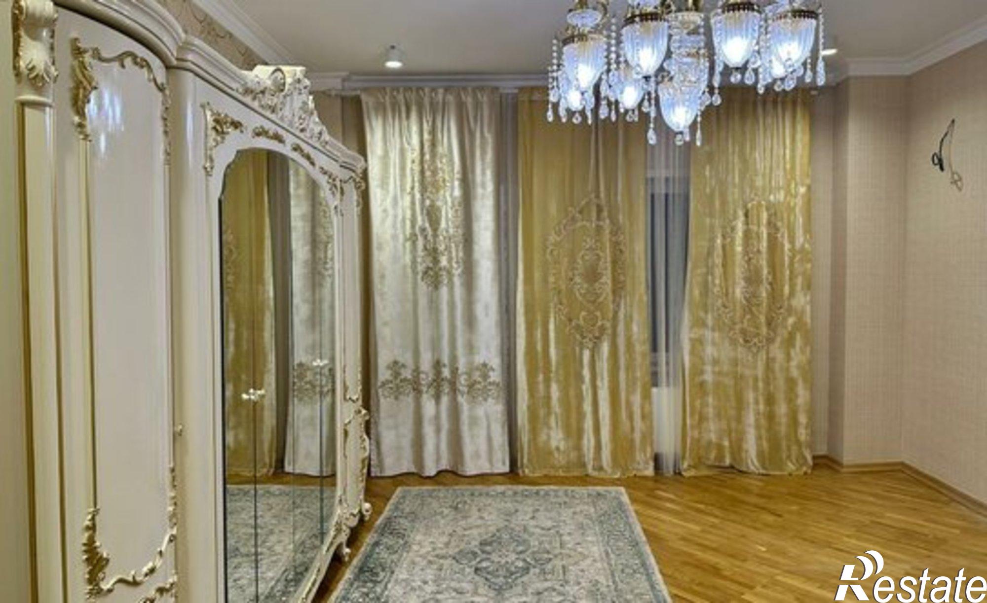 Купить квартиру за 45 000 000 рублей на ул Дахадаева, 15