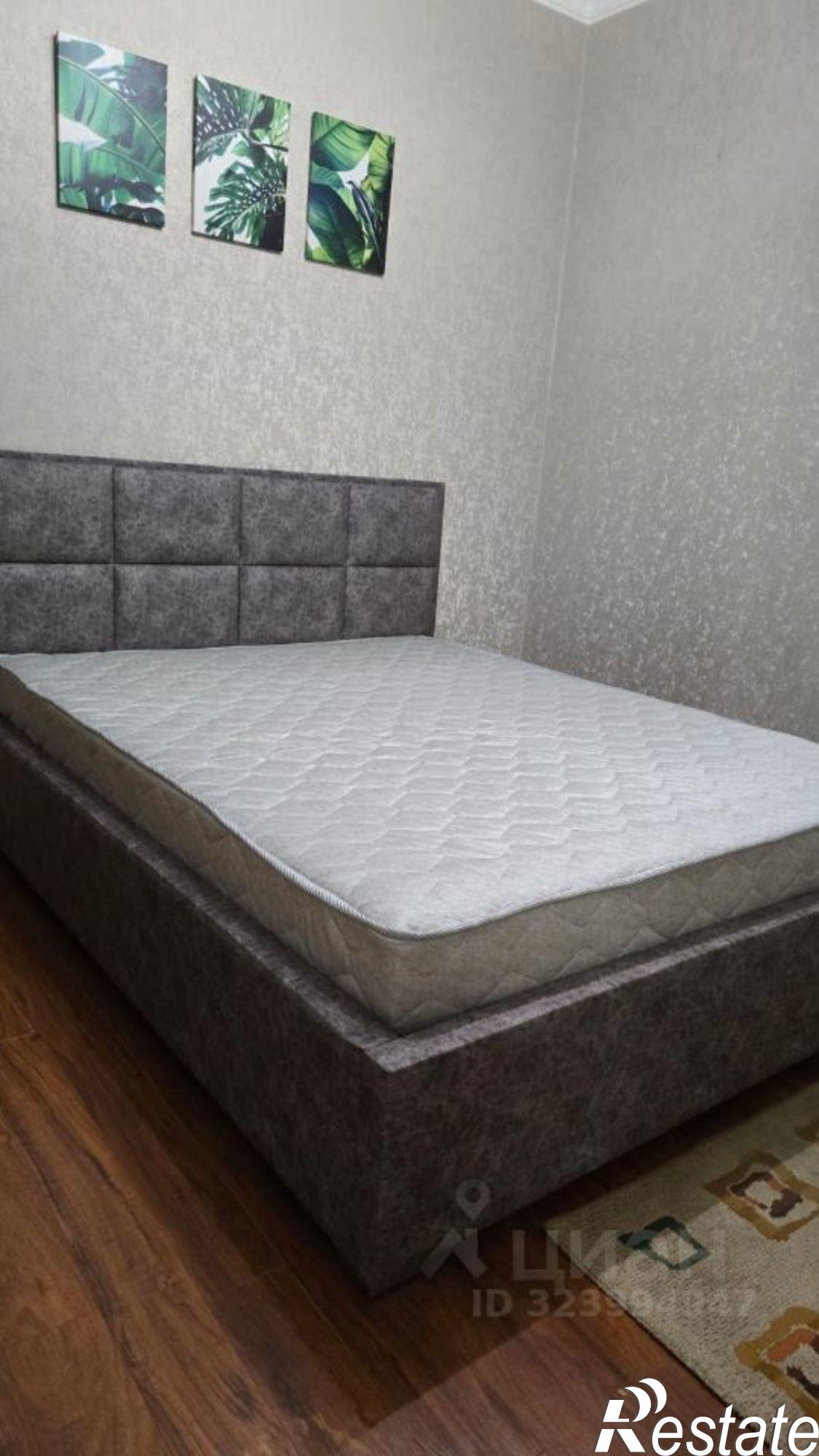 Сдать квартиру за 35 000 рублей на улица Батырая, 136