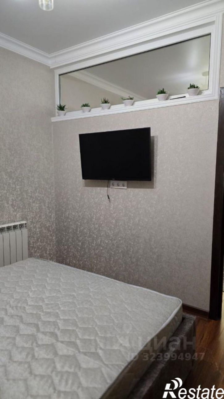 2-комн квартира улица Батырая, 136,  д. 136