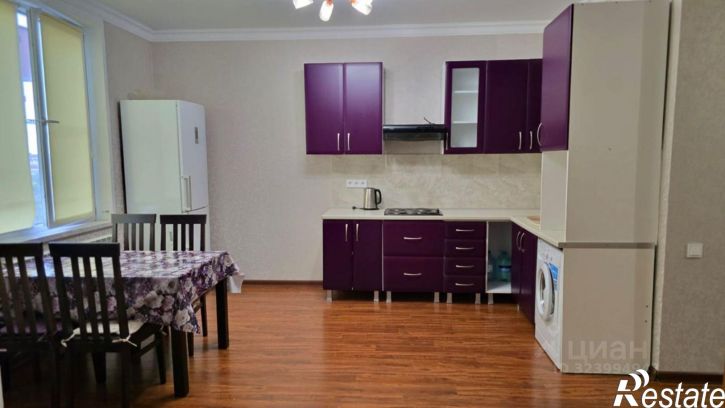 2-комн квартира улица Батырая, 136,  д. 136