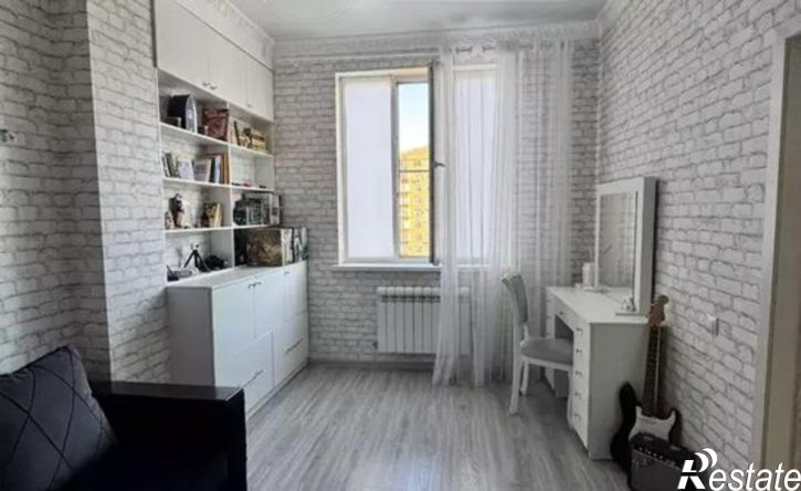 3-комн квартира проспект Али-Гаджи Акушинского, 393Г к3,  д. 393Г к3