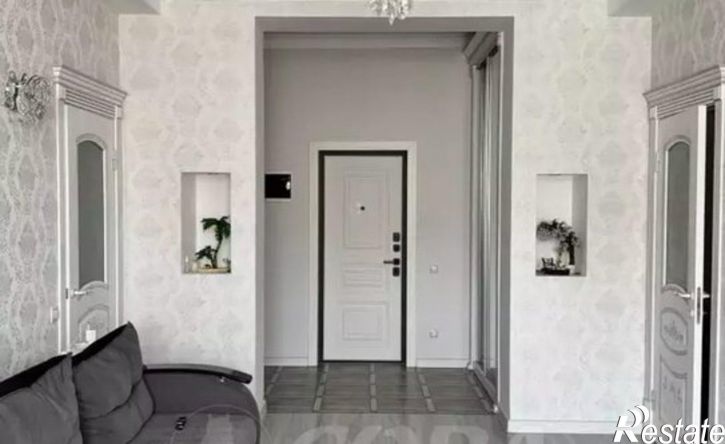 3-комн квартира проспект Али-Гаджи Акушинского, 393Г к3,  д. 393Г к3