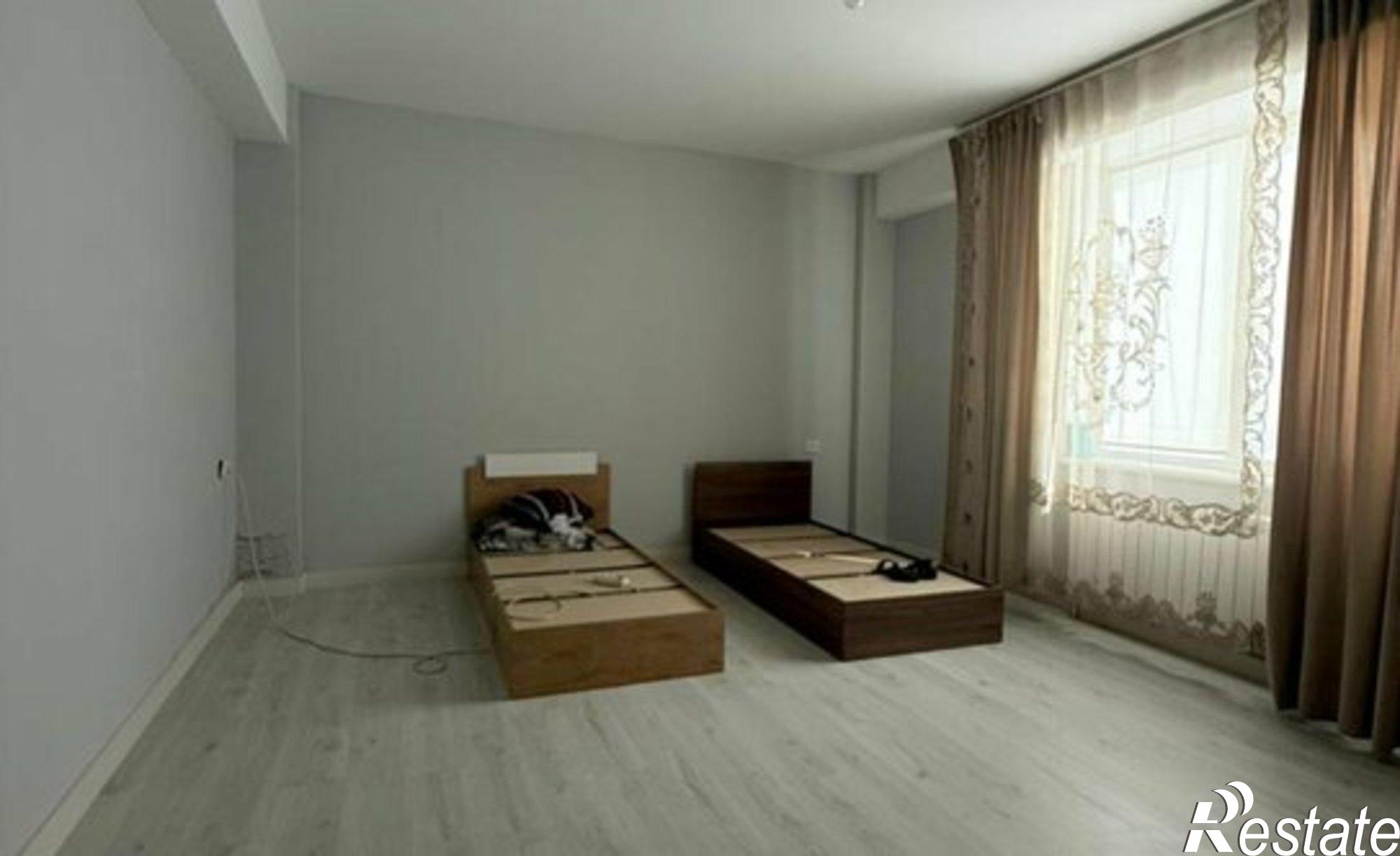 Купить квартиру за 15 000 000 рублей на ул Манташева, 134