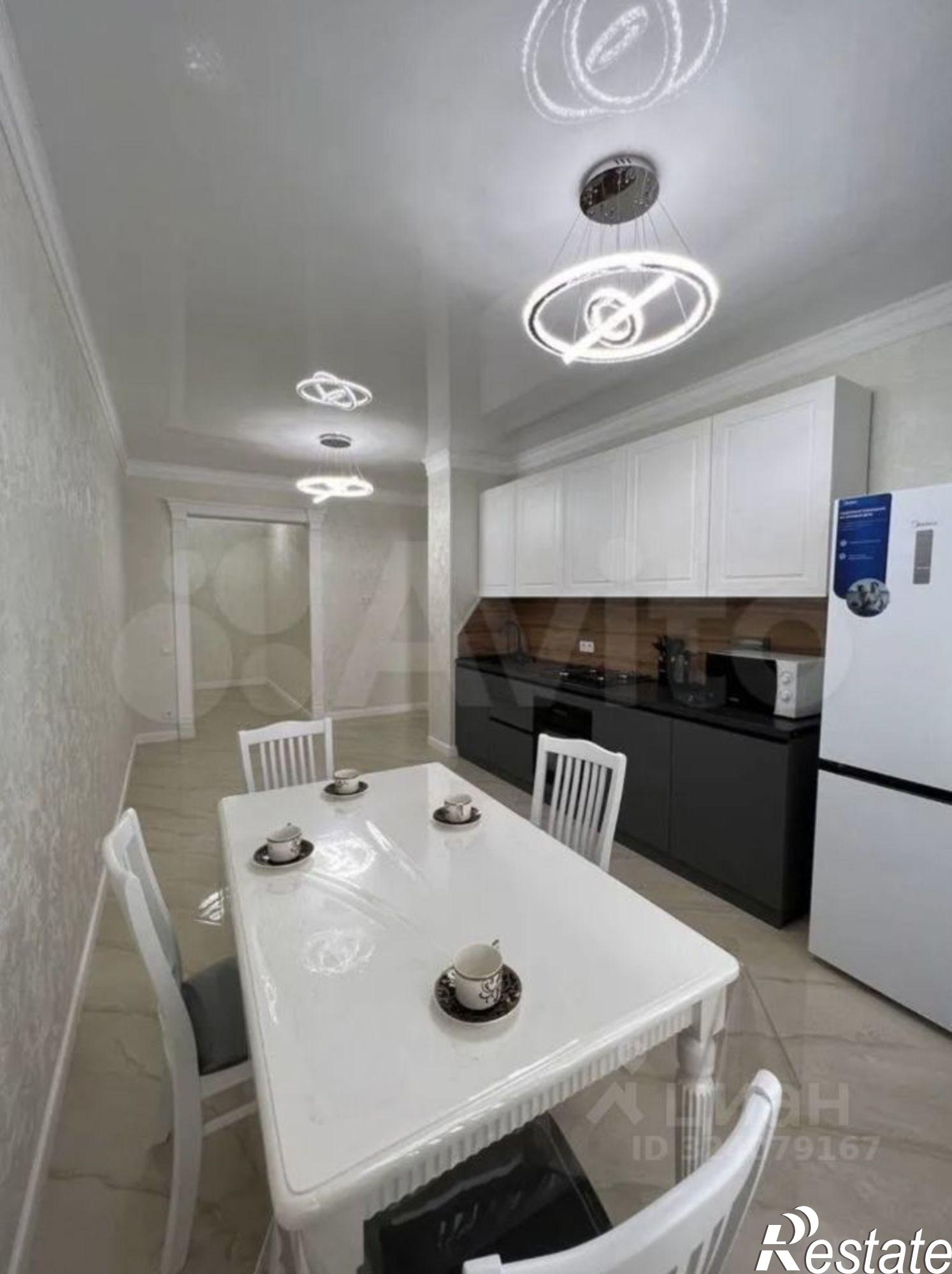 Сдать квартиру за 52 000 рублей на пр-кт Имама Шамиля, 14а