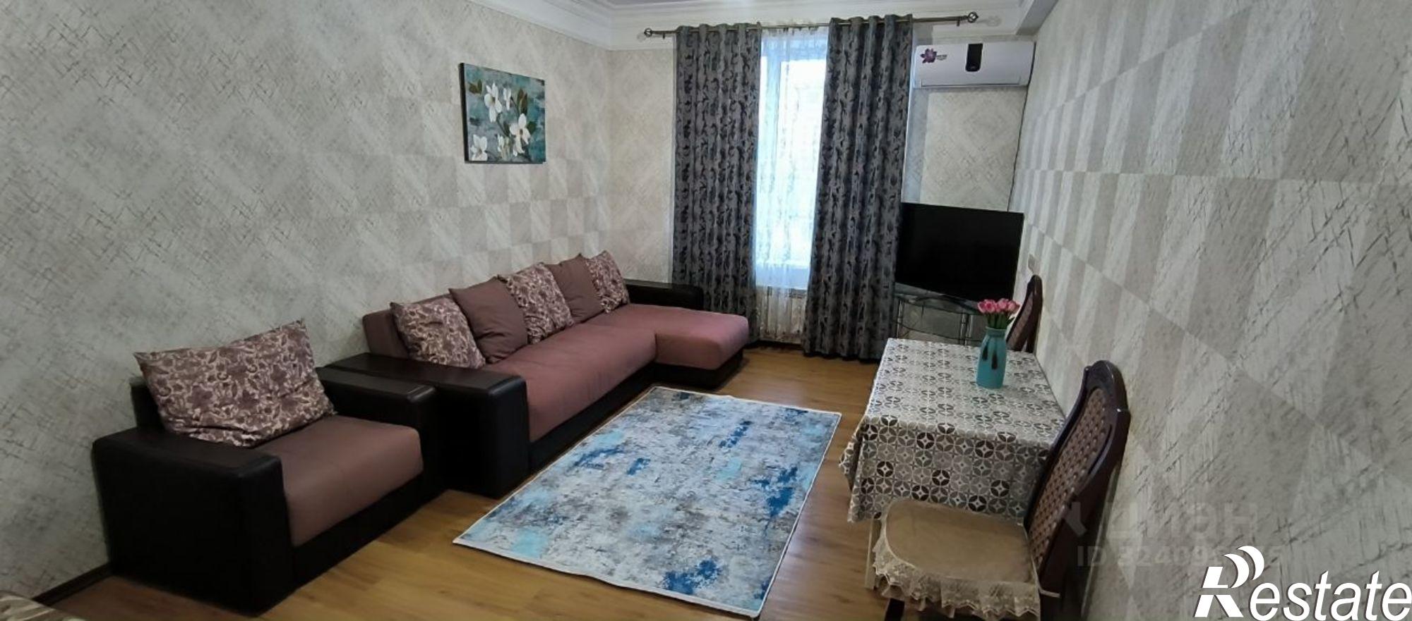 Сдать квартиру за 30 000 рублей на улица Ибрагима-Хаджи Урадинского, 20