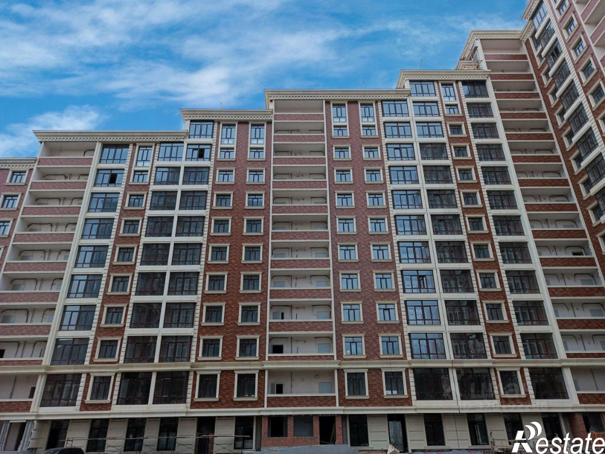 Купить квартиру за 20 000 000 рублей на пр-кт Имама Шамиля, 26 1