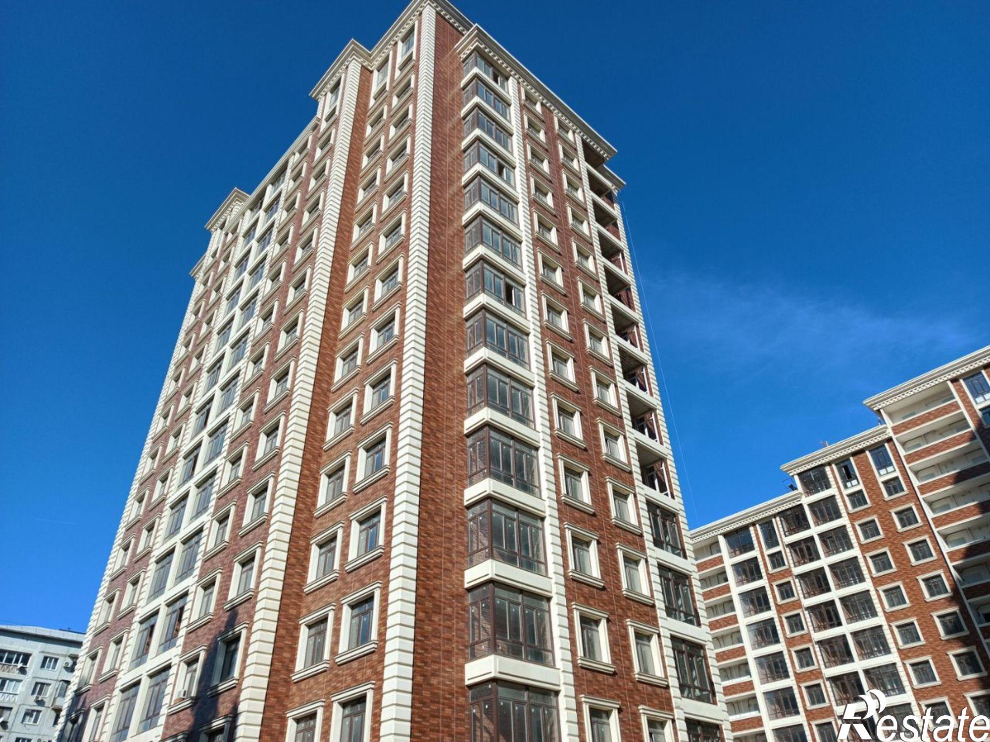 Купить квартиру за 20 000 000 рублей на пр-кт Имама Шамиля, 26 1