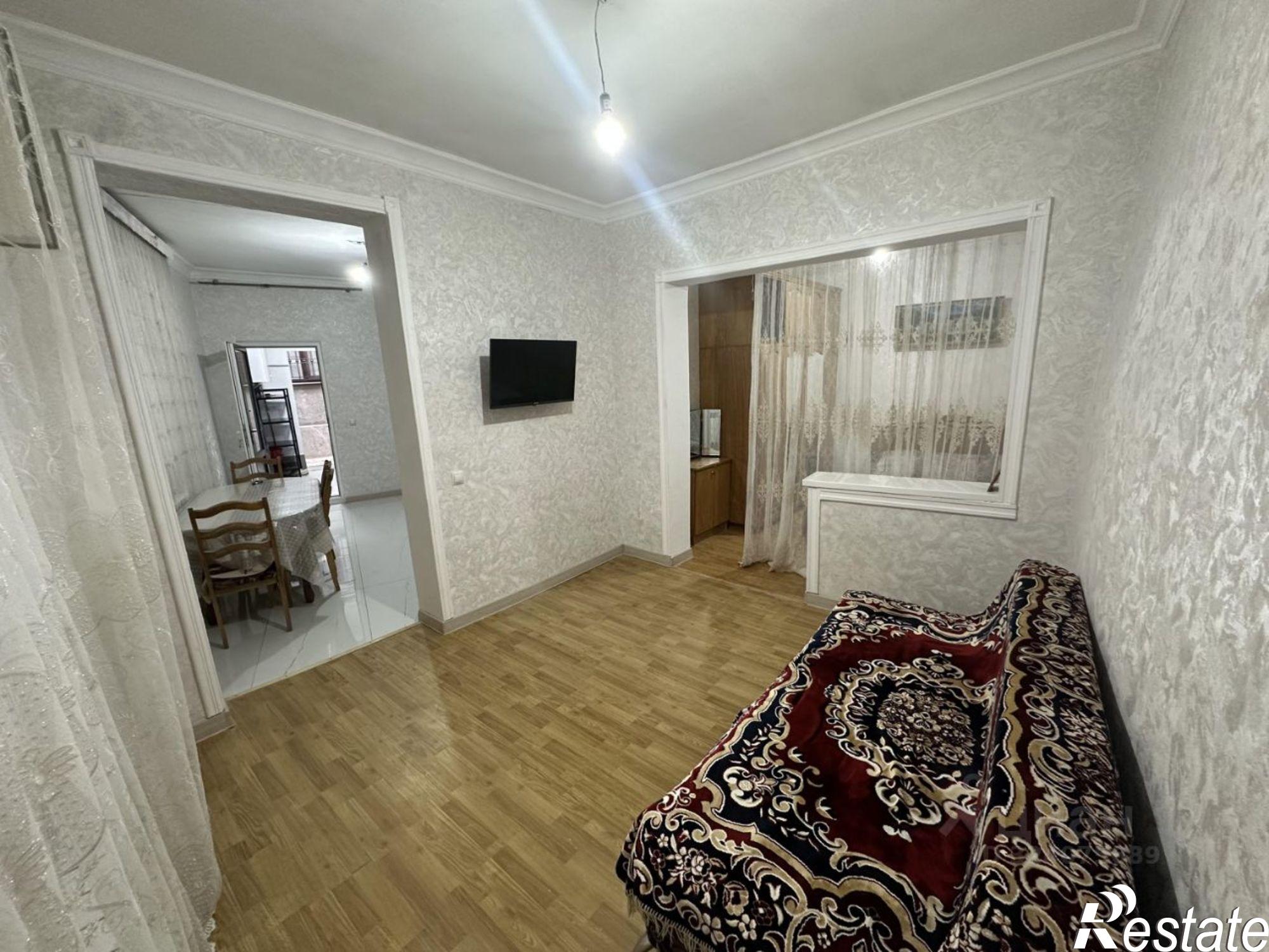 Сдать дачу, дом, коттедж за 35 000 рублей на улица Сулеймана Стальского, 75