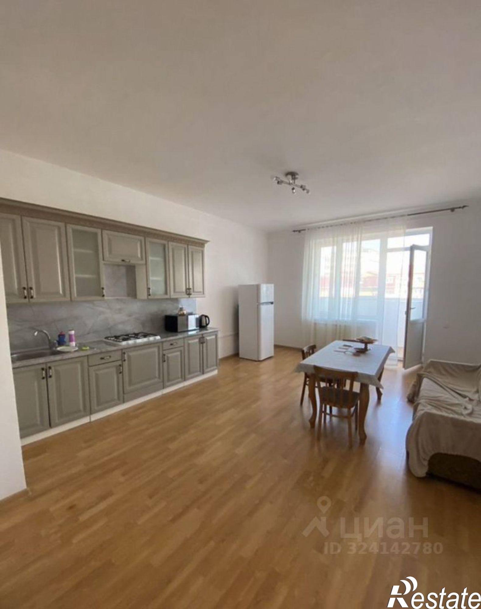 Сдать квартиру за 35 000 рублей на проспект Насрутдинова, 107