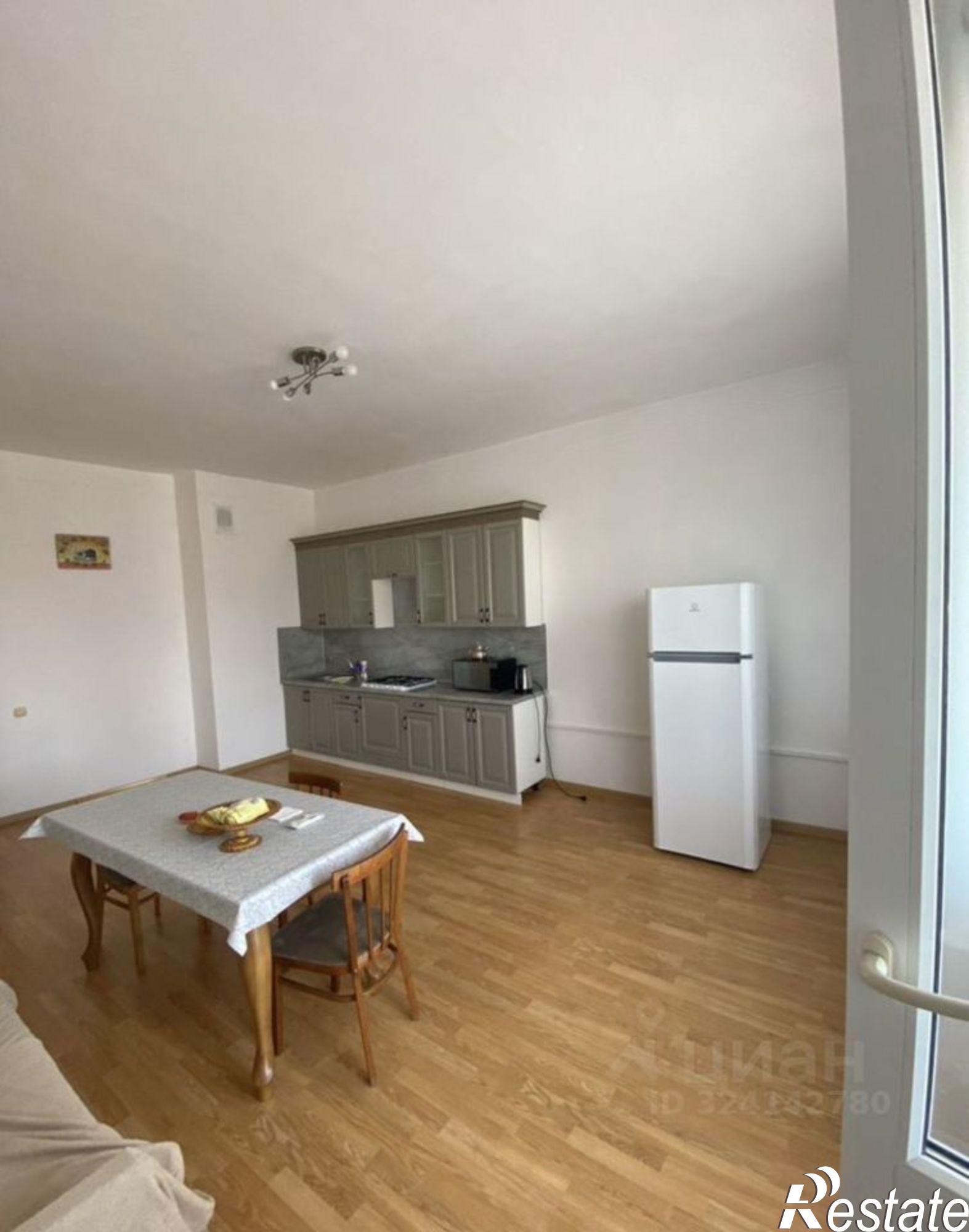 Сдать квартиру за 35 000 рублей на проспект Насрутдинова, 107