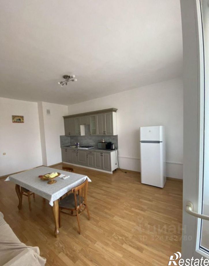 3-комн квартира проспект Насрутдинова, 107,  д. 107