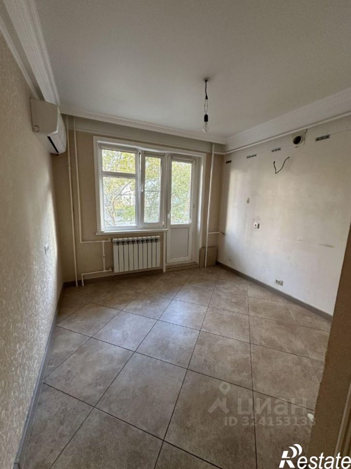 2-комн квартира проспект Али-Гаджи Акушинского, 90А,  д. 90А