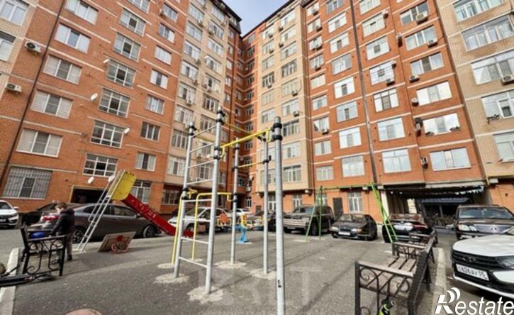 3-комн квартира улица Хизроева, 81,  д. 81