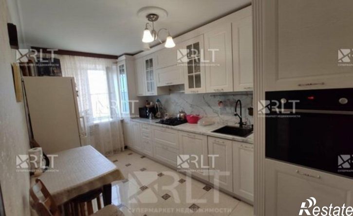 3-комн квартира пр-кт Али-Гаджи Акушинского, 94,  д. 94