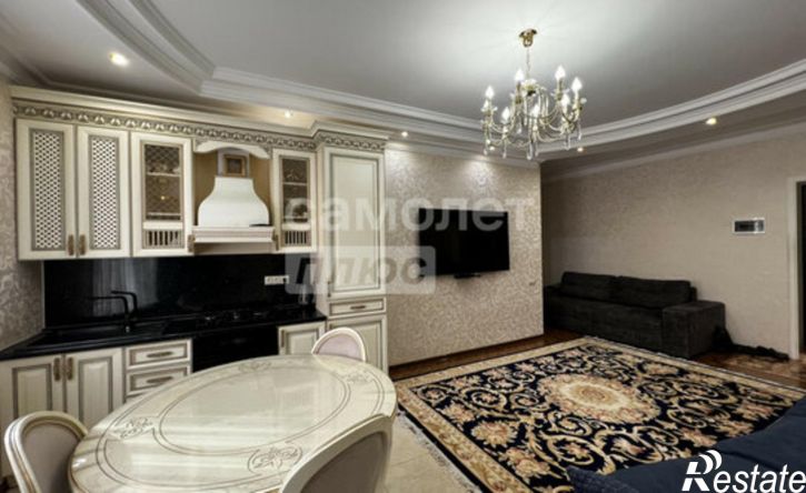 2-комн квартира Декоративная улица, 22А,  д. 22А