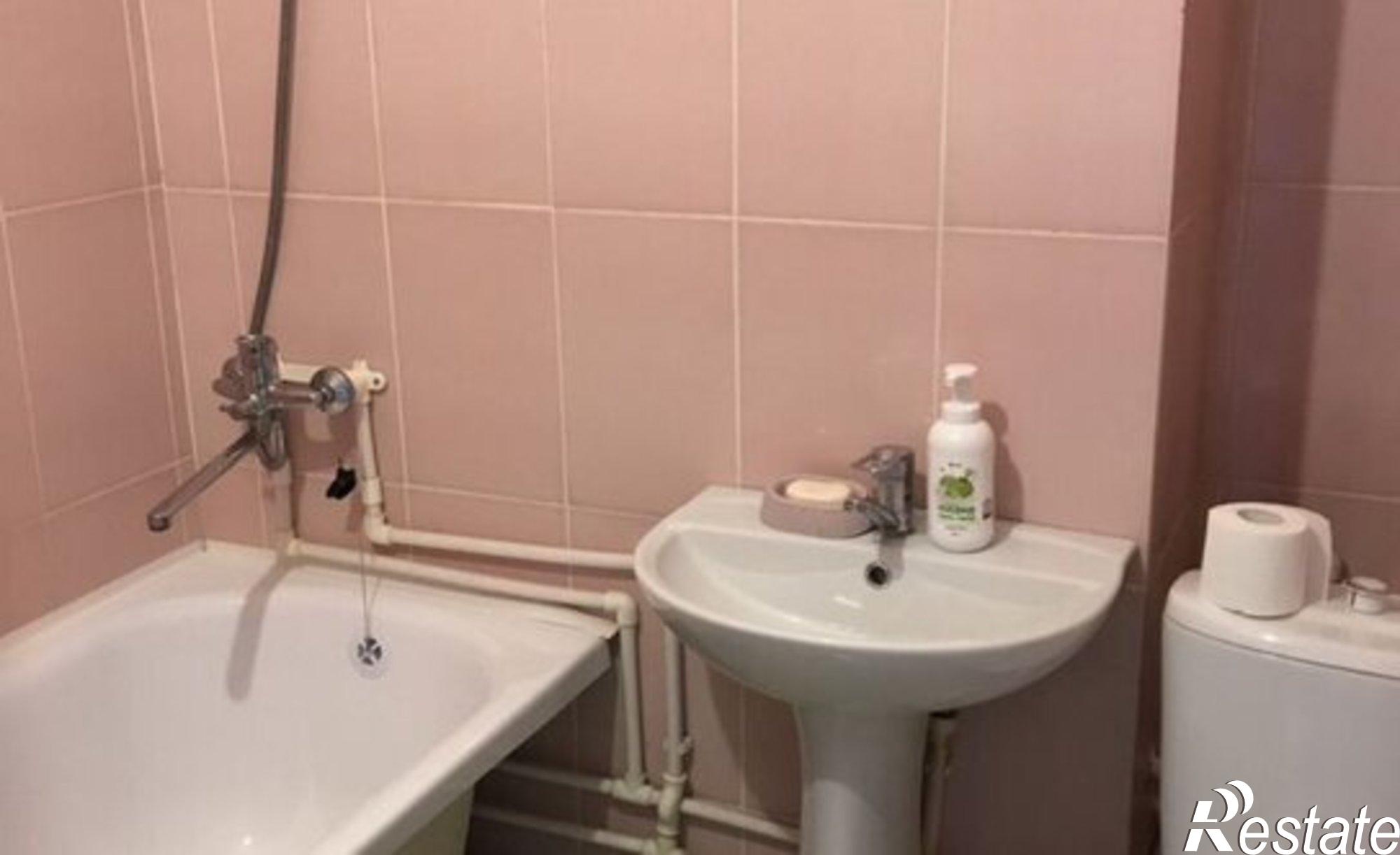 Купить квартиру за 4 200 000 рублей на Лиственная улица, 46