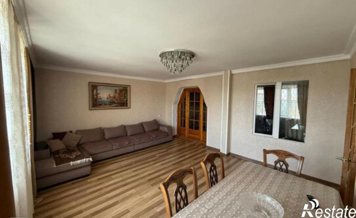 4-комн квартира ул Абдулхакима Исмаилова, 38б,  д. 38б