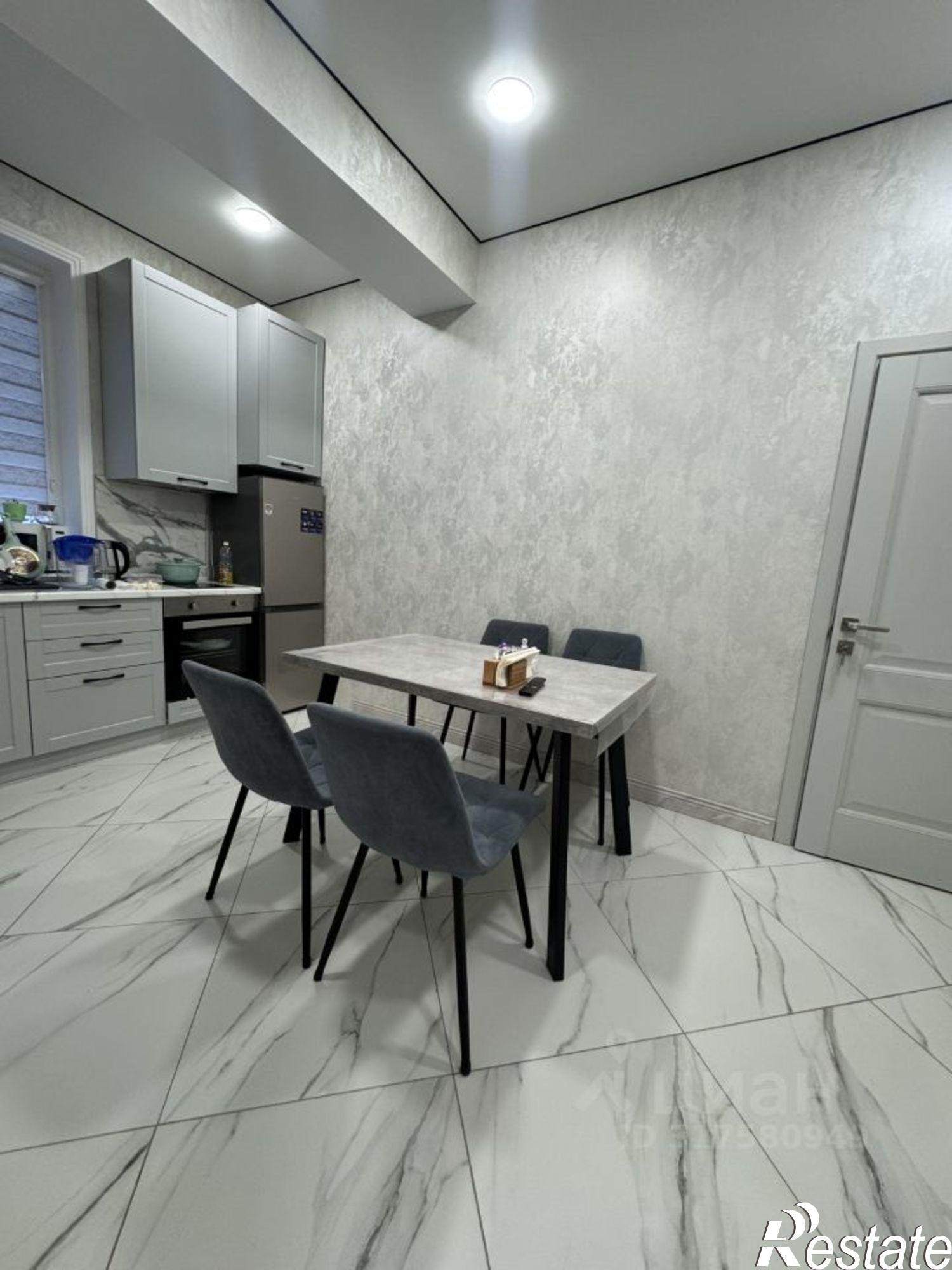 Сдать квартиру за 35 000 рублей на ул Туралинская 4-я, 19