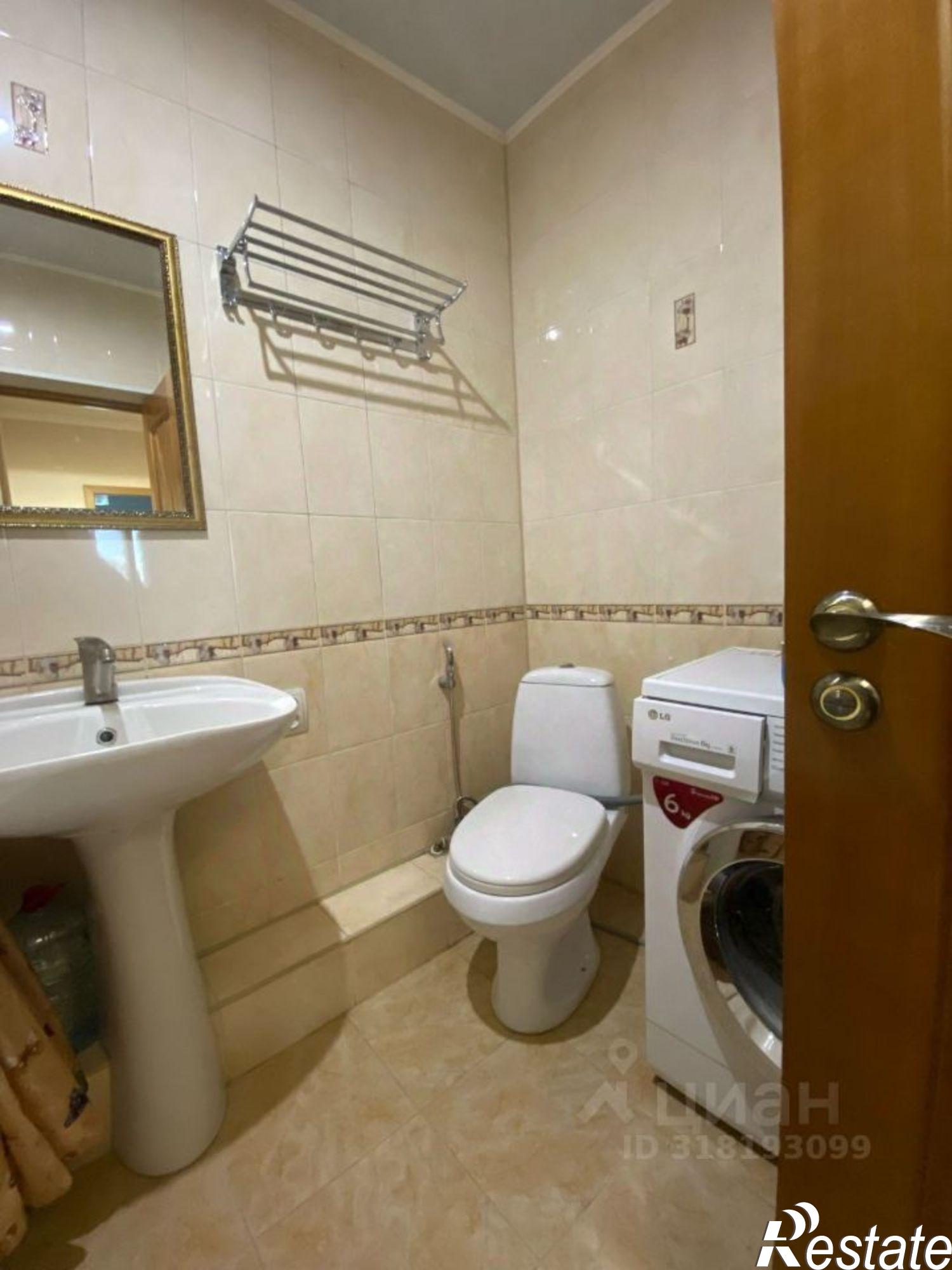 Сдать квартиру за 36 000 рублей на проспект Насрутдинова, 63Д