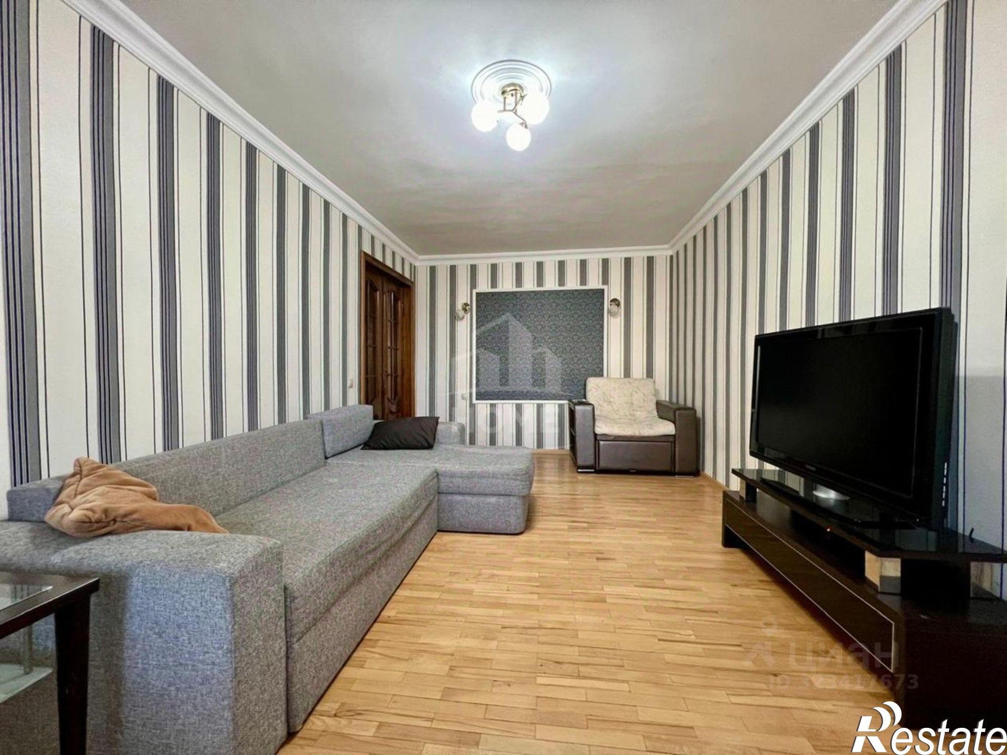 Купить квартиру за 8 000 000 рублей на ул Ахмедхана Абу-Бакара, 19