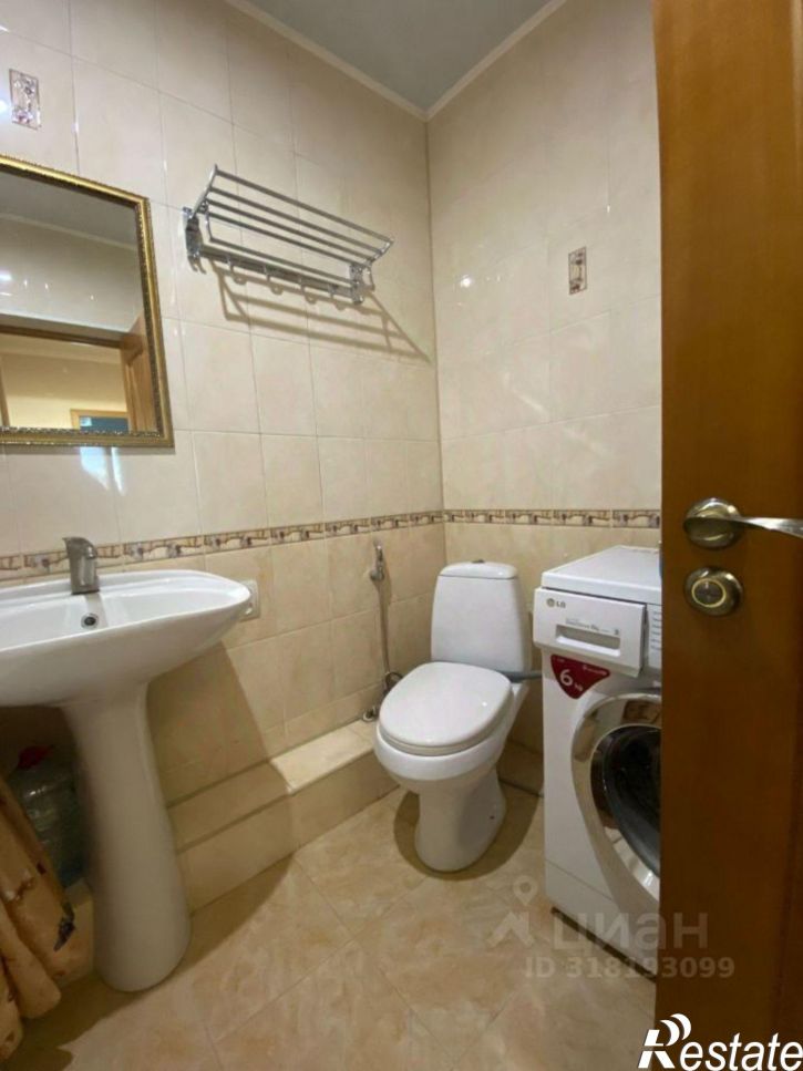 2-комн квартира проспект Насрутдинова, 63Д,  д. 63Д