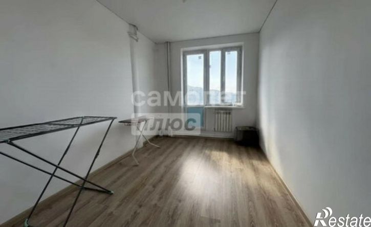 4-комн квартира улица Олега Кошевого, 41В,  д. 41В