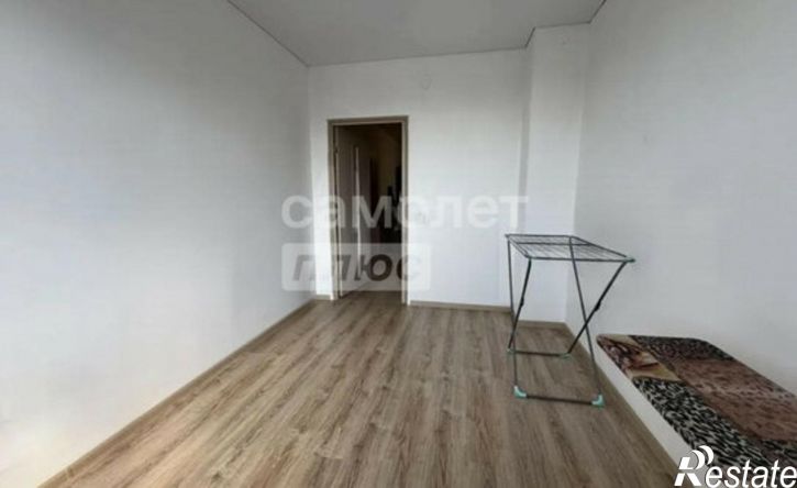 4-комн квартира улица Олега Кошевого, 41В,  д. 41В